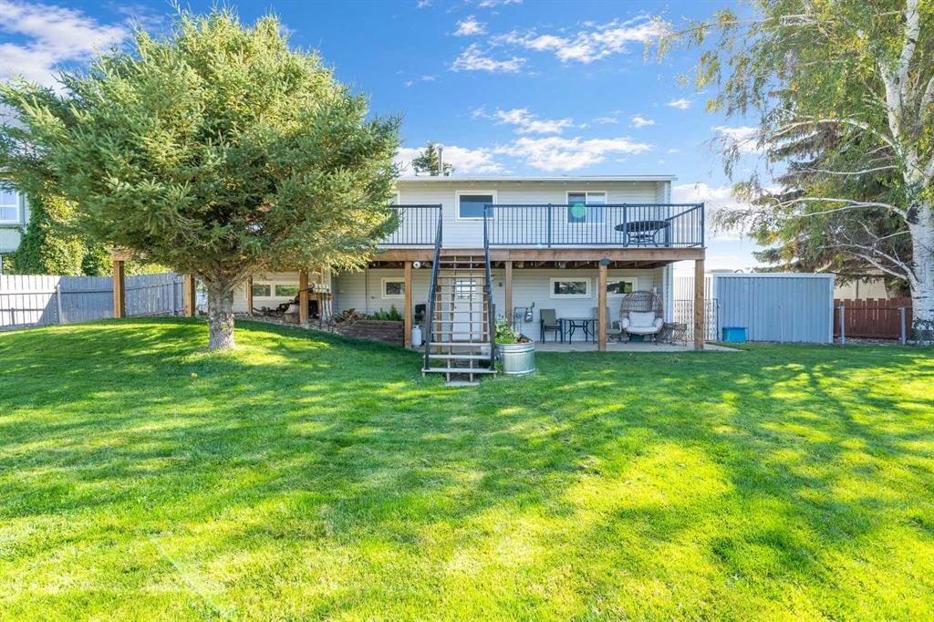 25 Fairway Crescent, Foremost, AB