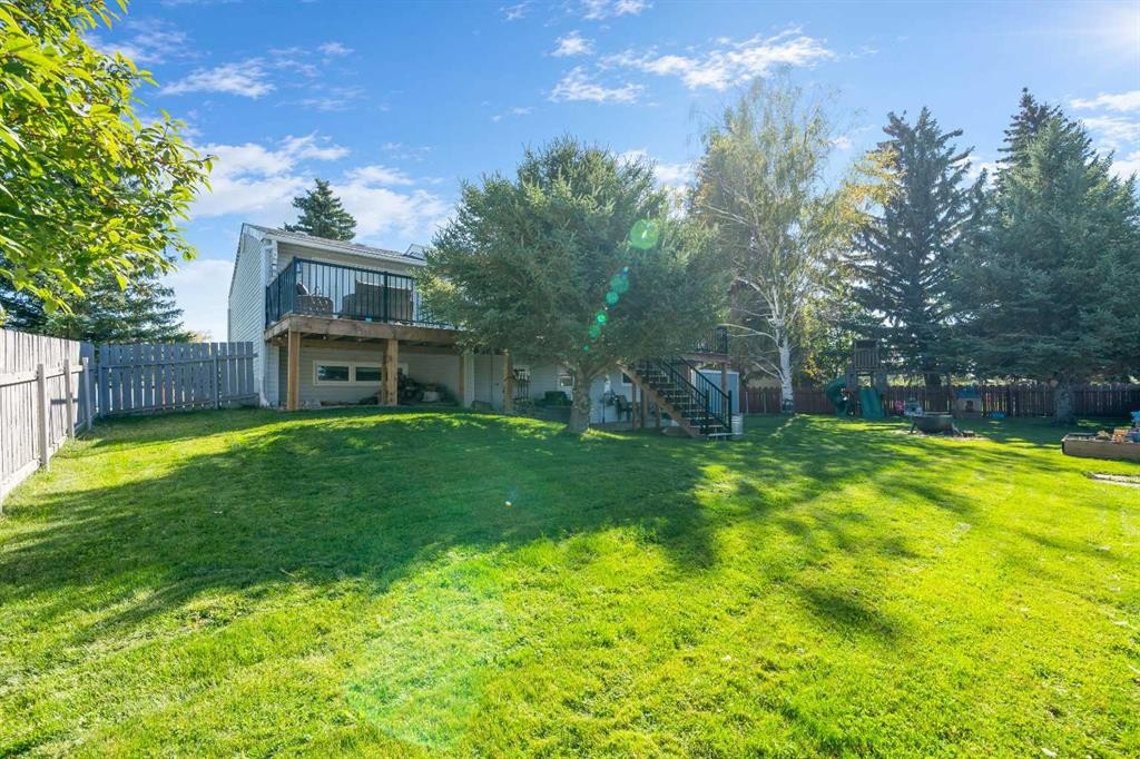25 Fairway Crescent, Foremost, AB