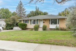 418 3 Avenue EASTBow Island, AB T0K 0G0