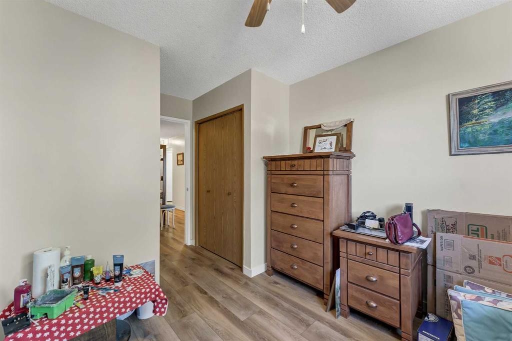 304-252 4 Street Se, Medicine Hat, AB