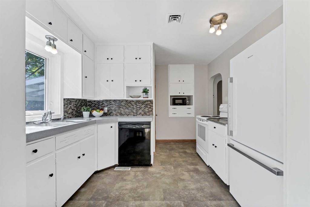 337 8 Street Sw, Medicine Hat, AB