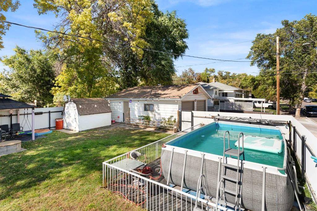 1178 Queen Street Se, Medicine Hat, AB