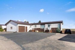 195 Fairchild Street SWMedicine Hat, AB T1A 7Z6