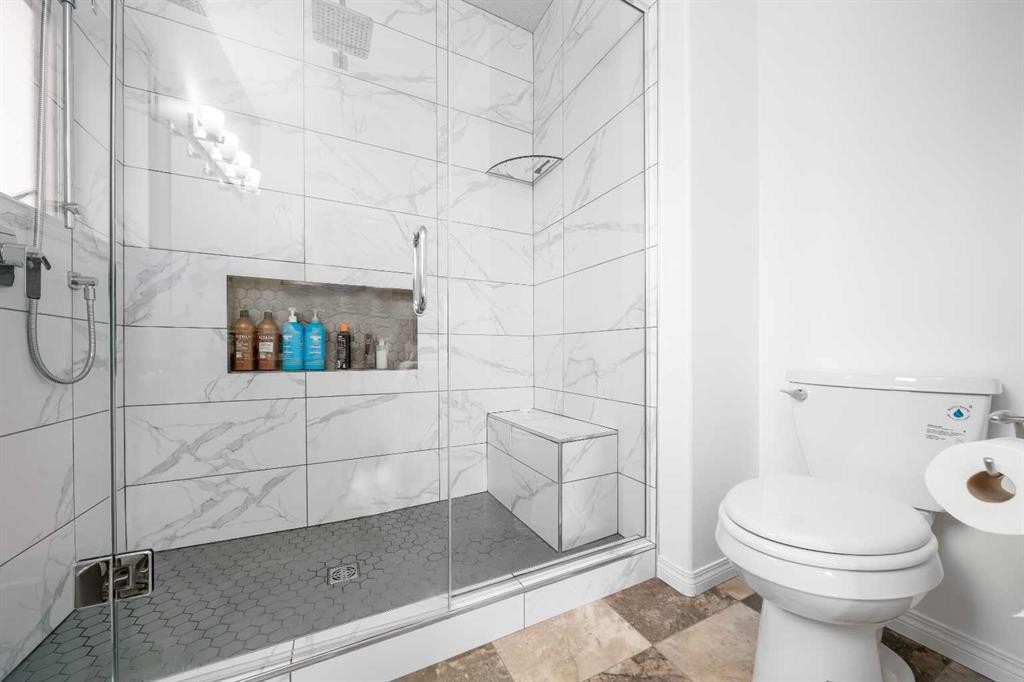 2448 7 Avenue Ne, Medicine Hat, AB