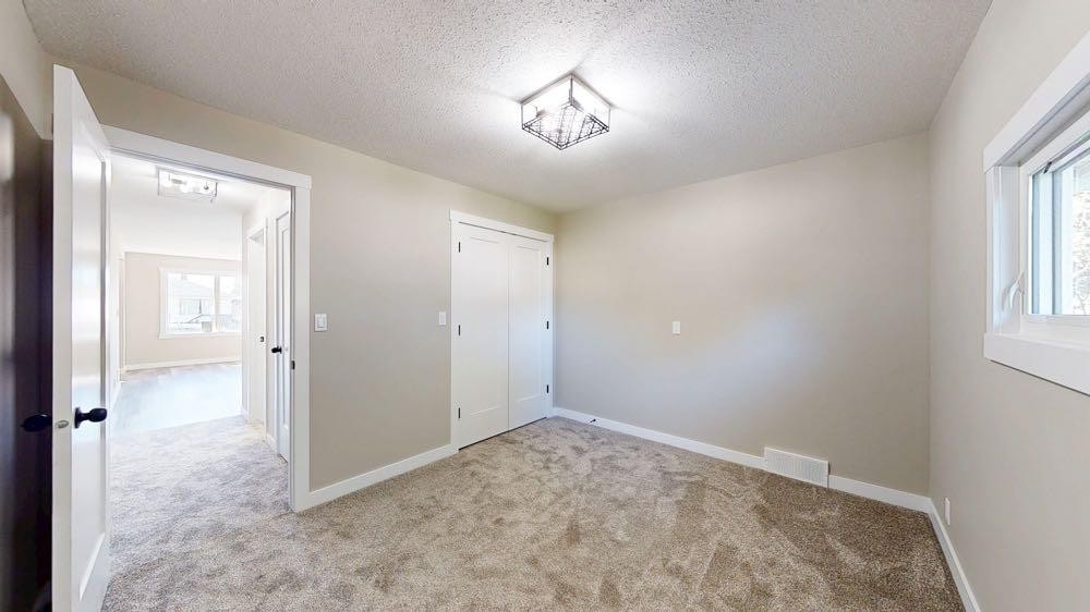 644 7 Street Sw, Medicine Hat, AB