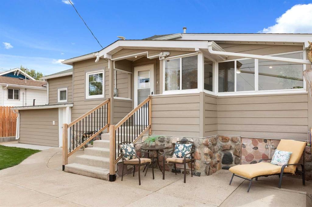 44 8 Street Ne, Medicine Hat, AB