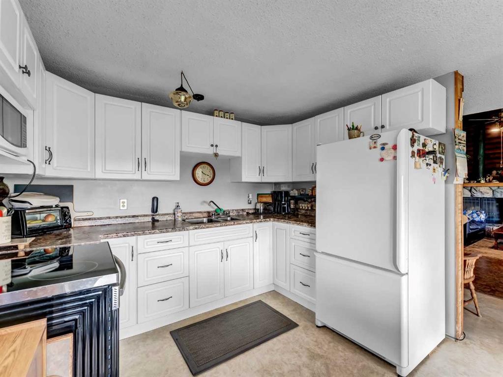 12228 Range Road 64, Rural Cypress County, AB