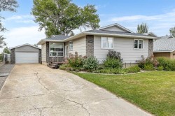 78 Seven Persons Crescent SWMedicine Hat, AB T1B 2A6