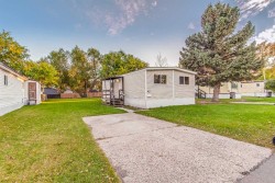 42-4000 13 Avenue SEMedicine Hat, AB T1B 1J3