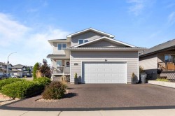 54 Vista Close SEMedicine Hat, AB T1B 0A9