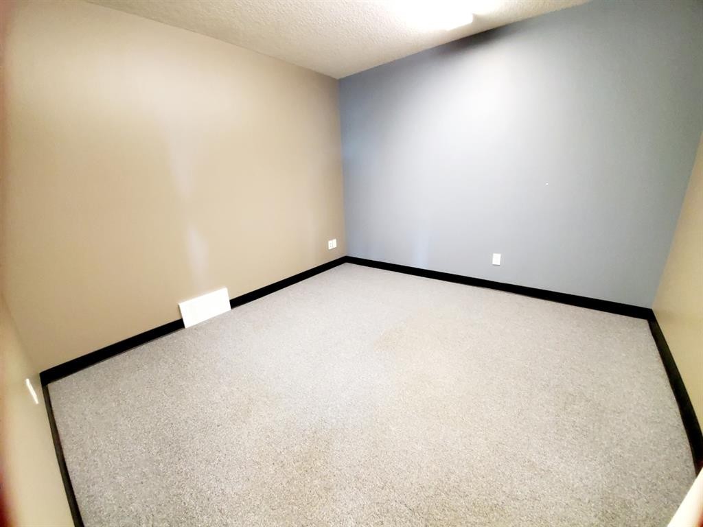 594058-125B Range Road, Whitecourt, AB