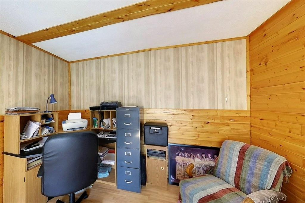 5114 49 Ave, Robb, AB - Indoor Photo Showing Office