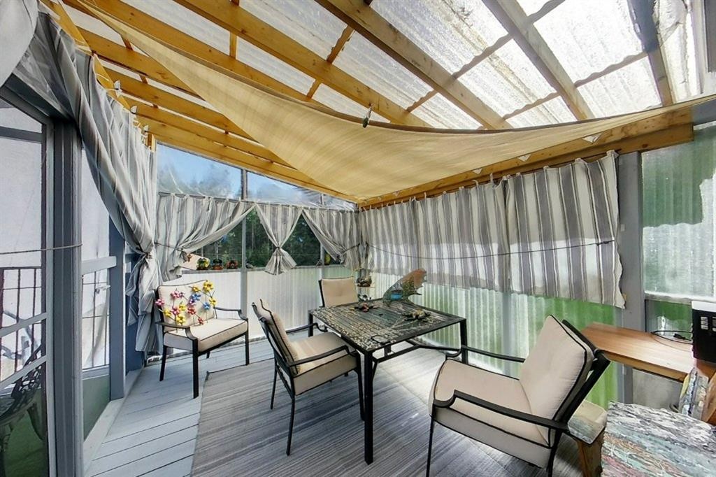 5114 49 Ave, Robb, AB - Indoor Photo Showing Other Room