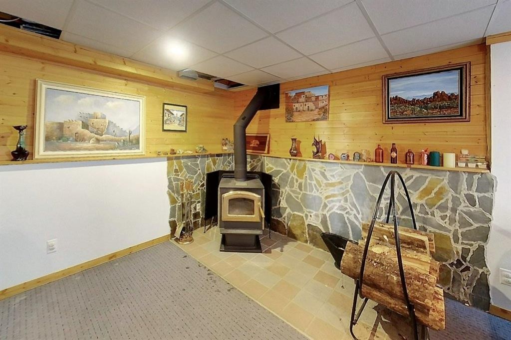 5114 49 Ave, Robb, AB - Indoor Photo Showing Other Room With Fireplace