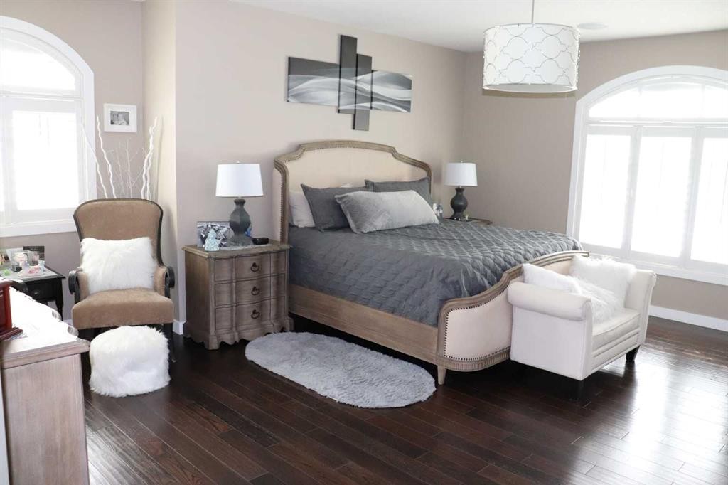 6663 15 Avenue, Edson, AB - Indoor Photo Showing Bedroom