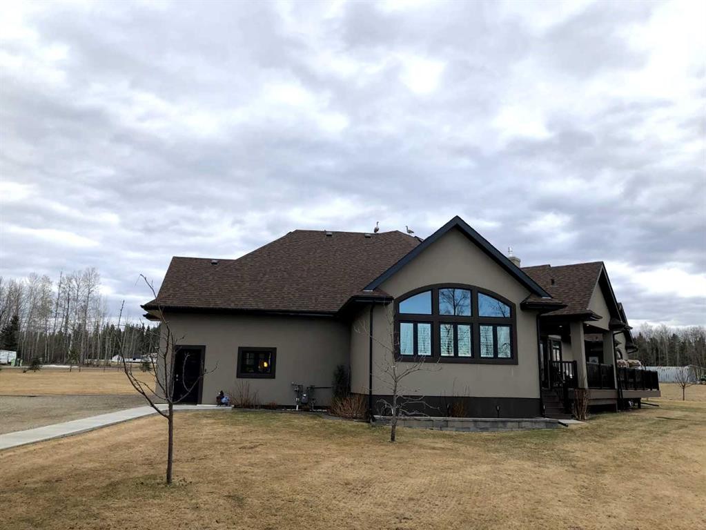 6663 15 Avenue, Edson, AB - Outdoor