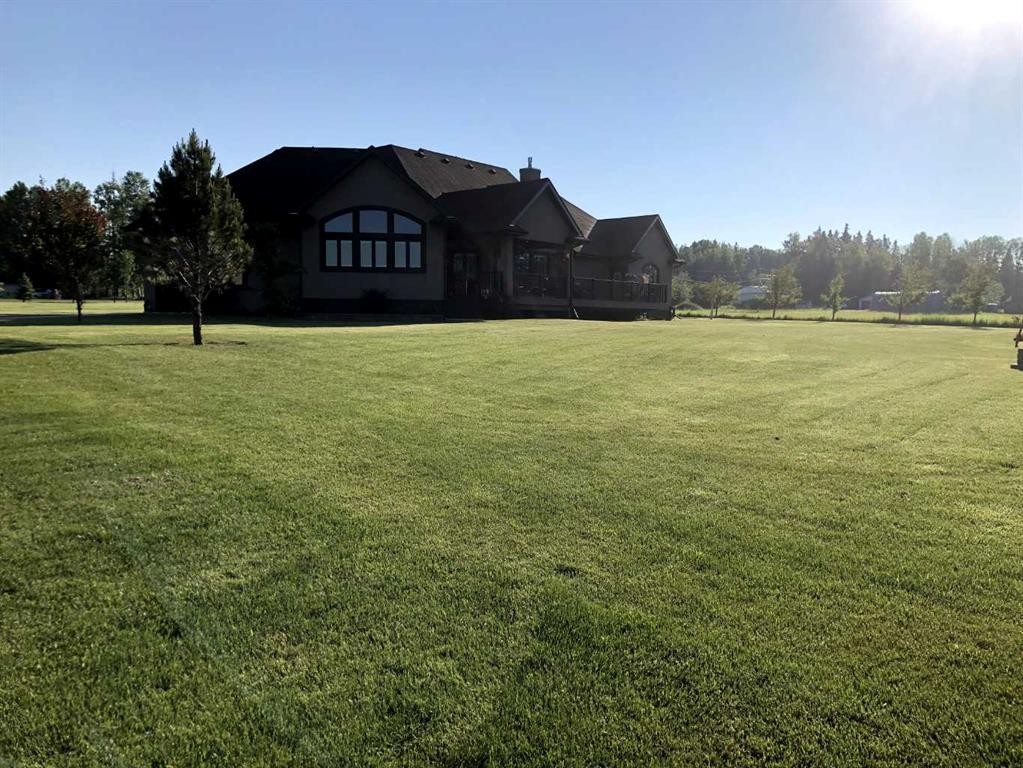 6663 15 Avenue, Edson, AB - Outdoor