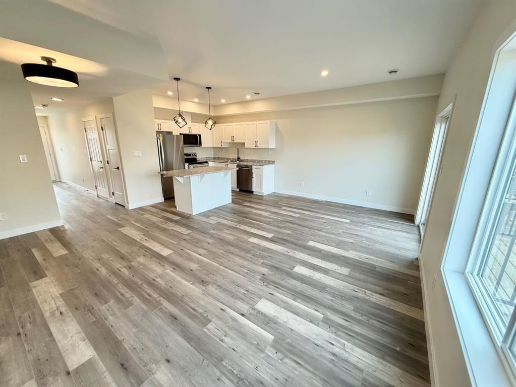 326B Boutin Avenue, Hinton, AB - Indoor Photo Showing Other Room