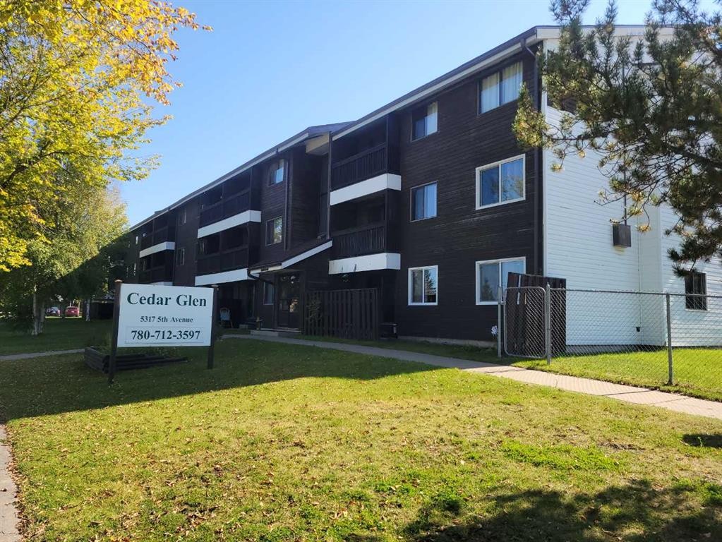 311-5317 5 Avenue, Edson, AB - Outdoor