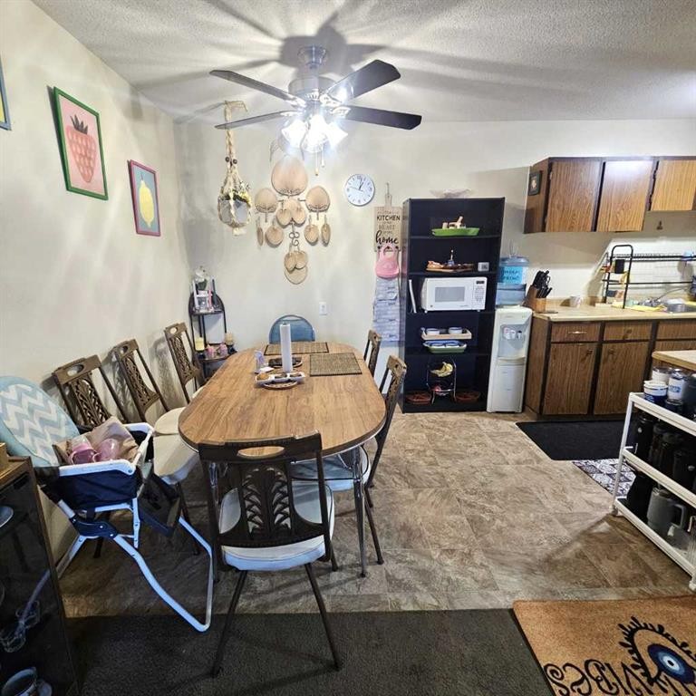 311-5317 5 Avenue, Edson, AB - Indoor