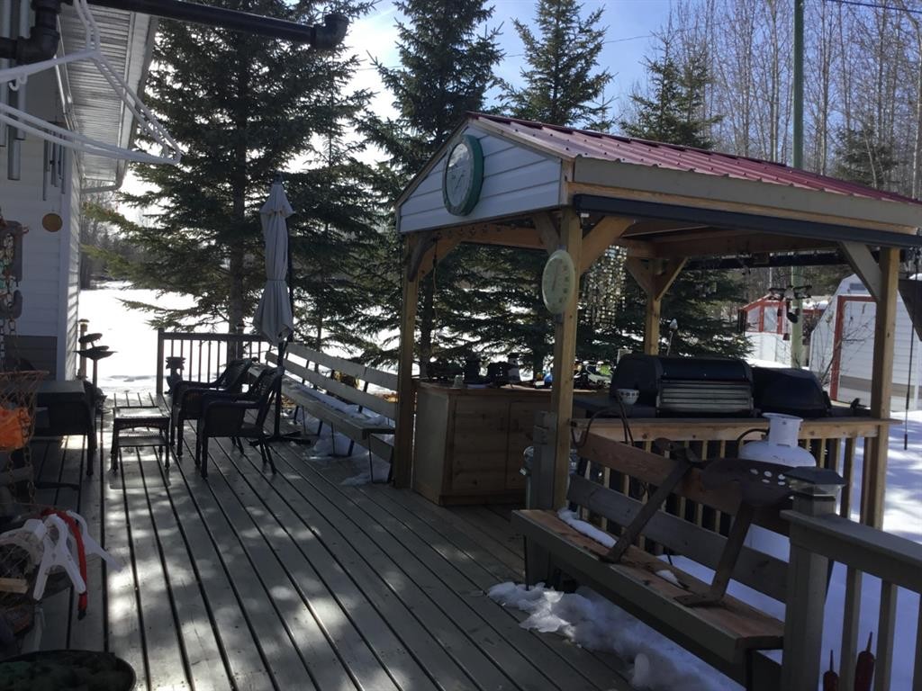 453 Grassy Way, Red Earth Creek, AB - Outdoor With Deck Patio Veranda