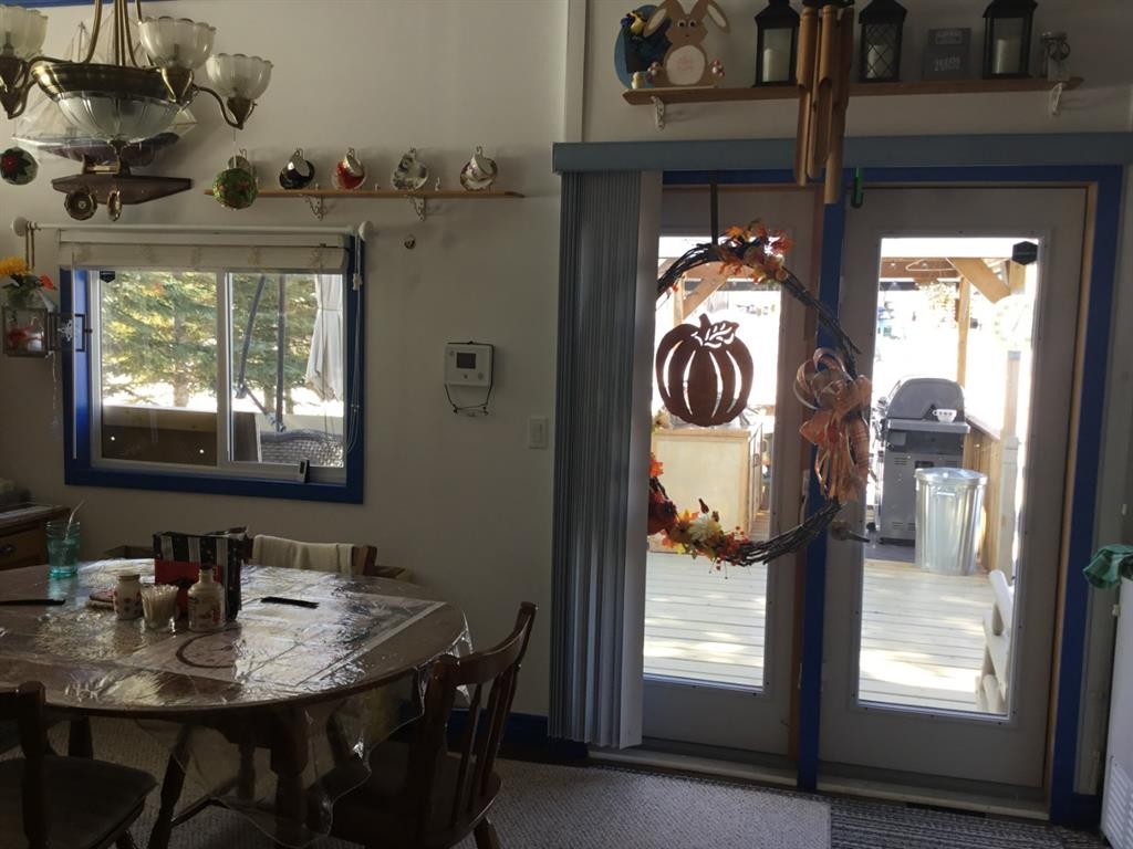 453 Grassy Way, Red Earth Creek, AB - Indoor Photo Showing Dining Room