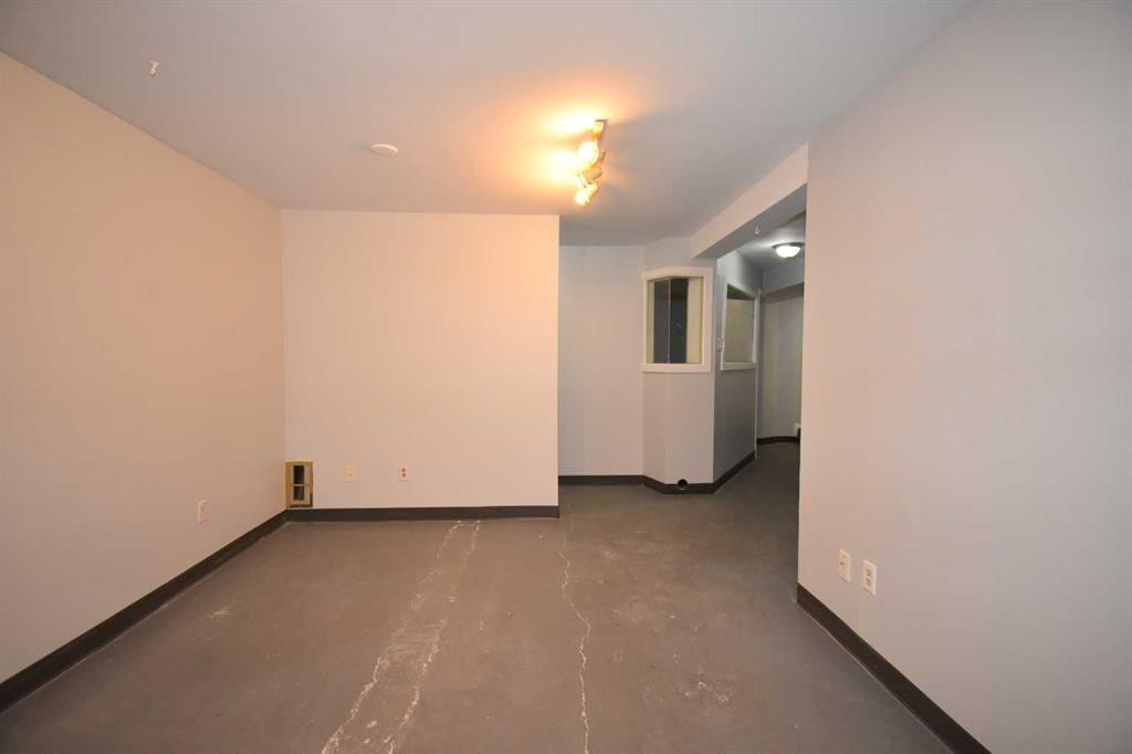 119 Lodgepole Drive, Hinton, AB - Indoor Photo Showing Other Room