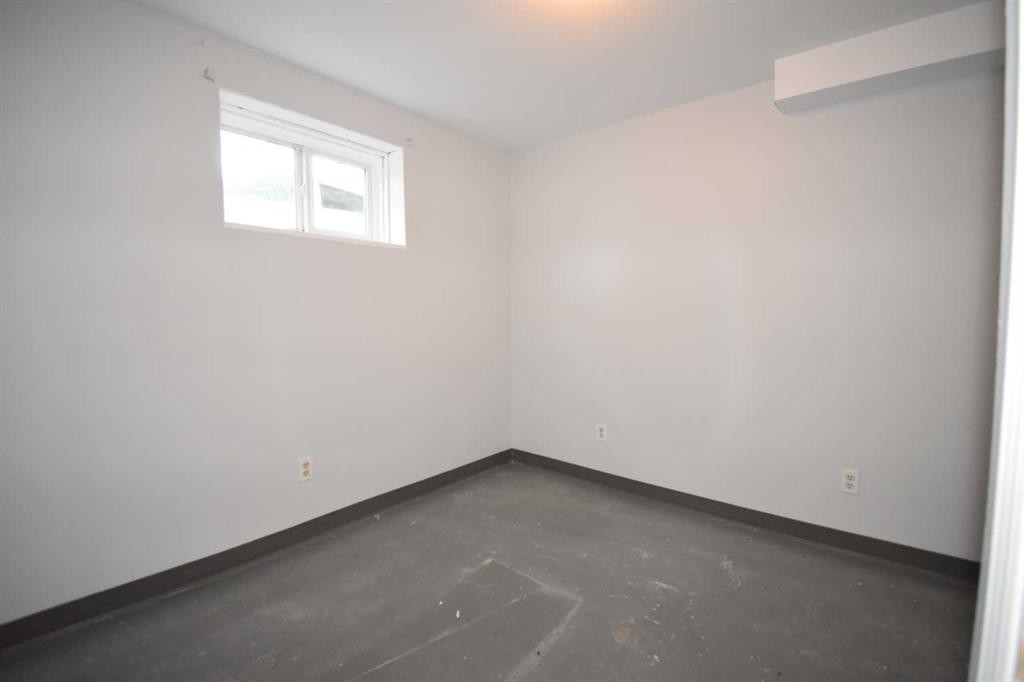 119 Lodgepole Drive, Hinton, AB - Indoor Photo Showing Other Room