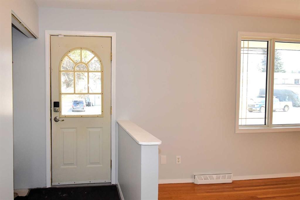 119 Lodgepole Drive, Hinton, AB - Indoor Photo Showing Other Room