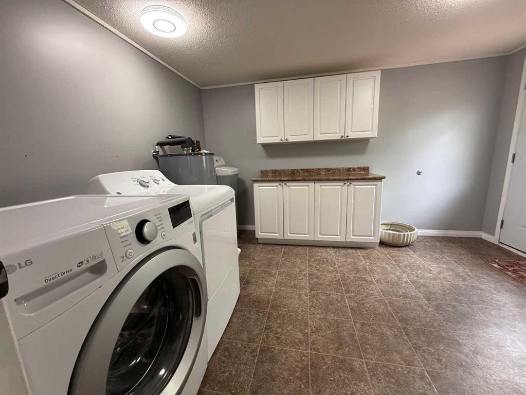 653022 Range Road 224, Athabasca, AB - Indoor Photo Showing Laundry Room