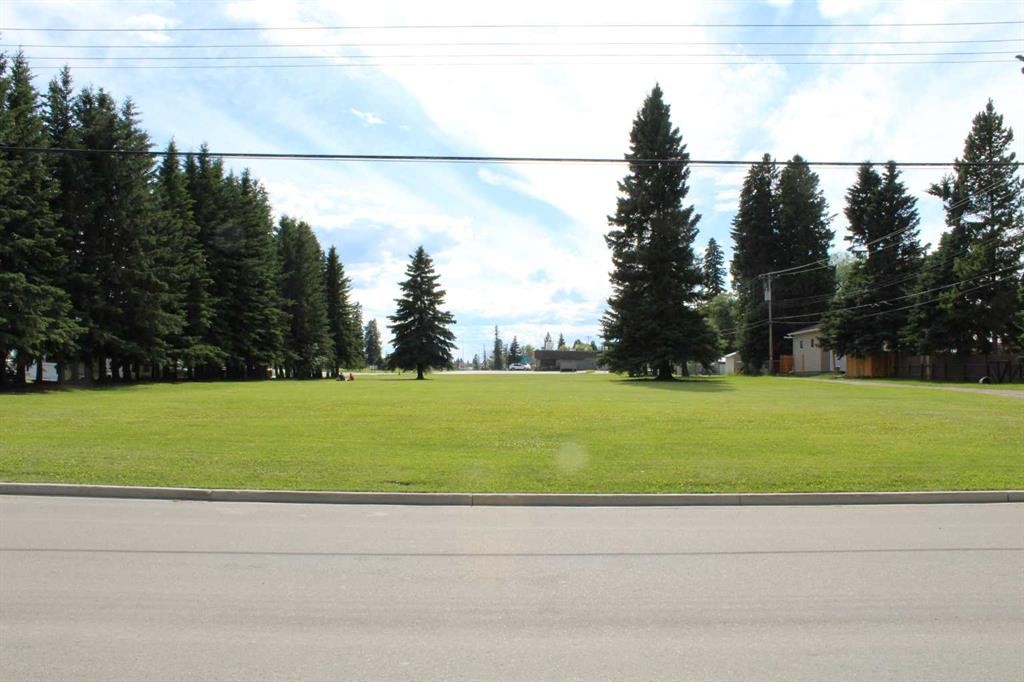 4022 4 Avenue, Edson, AB