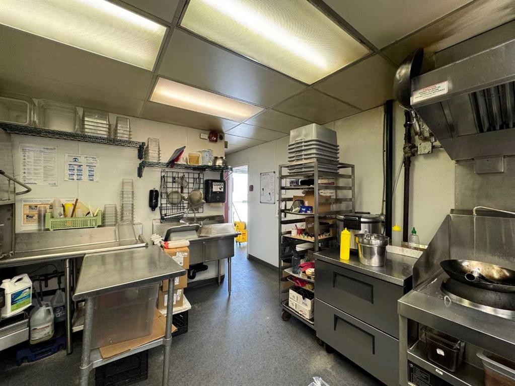 5103 2 Avenue, Edson, AB