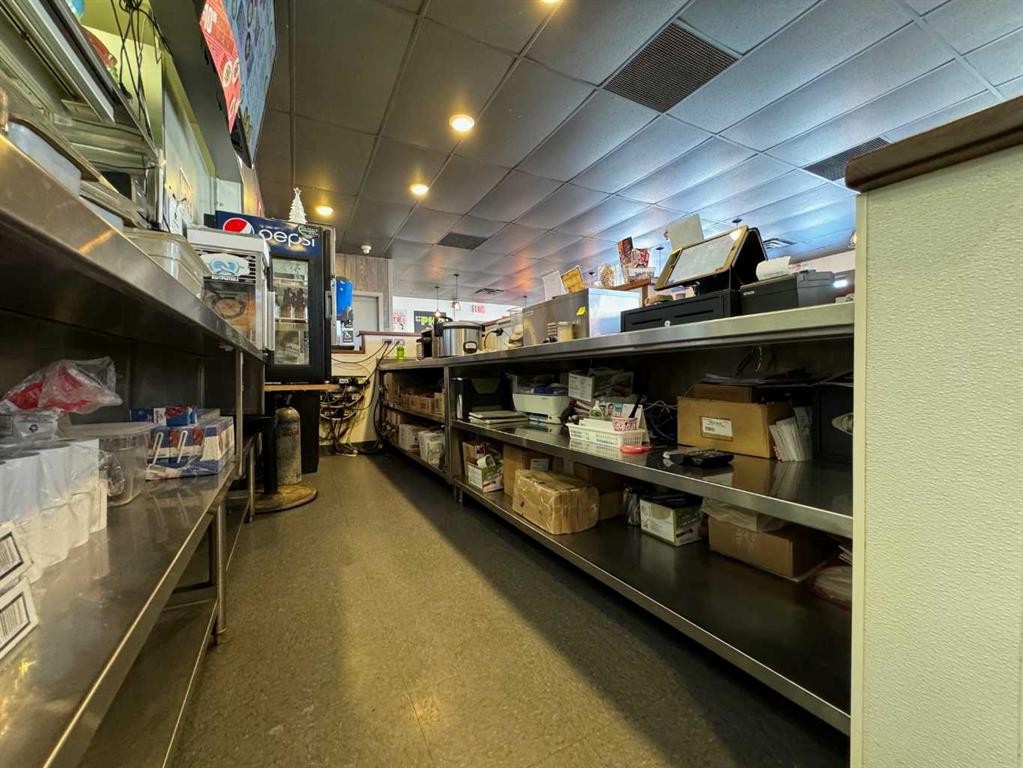 5103 2 Avenue, Edson, AB