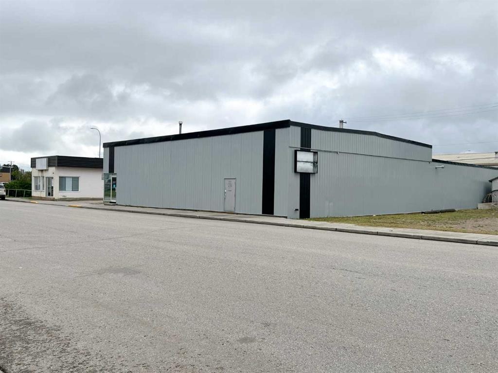 4915 3 Avenue, Edson, AB