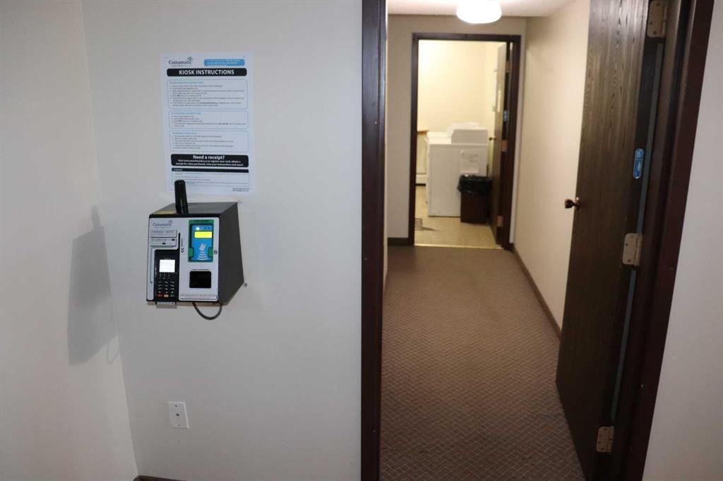 103-1221A Westhaven Drive, Edson, AB - Indoor Photo Showing Other Room