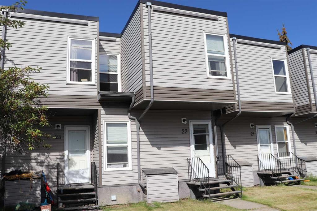 22-5437 10 Avenue, Edson, AB - Outdoor