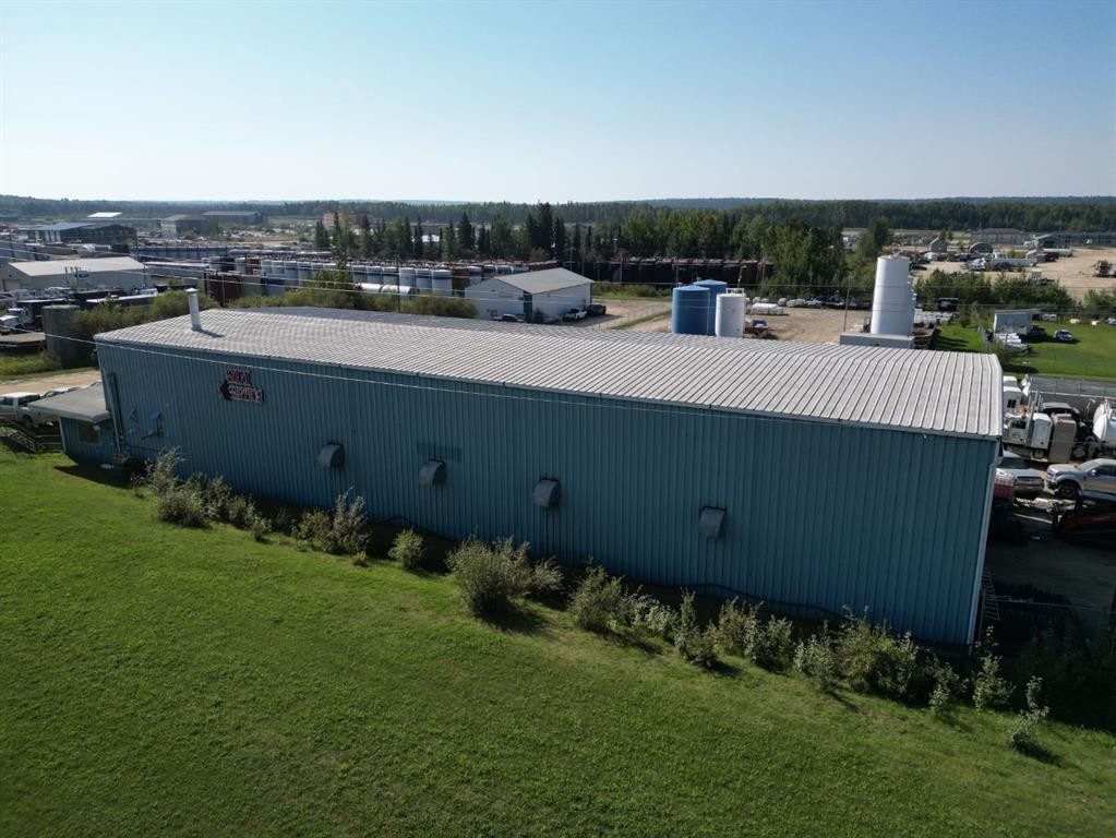 300 1B Avenue, Fox Creek, AB