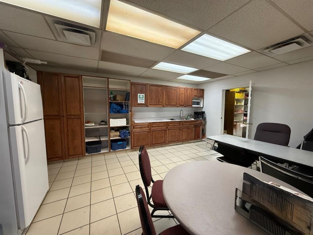 300 1B Avenue, Fox Creek, AB