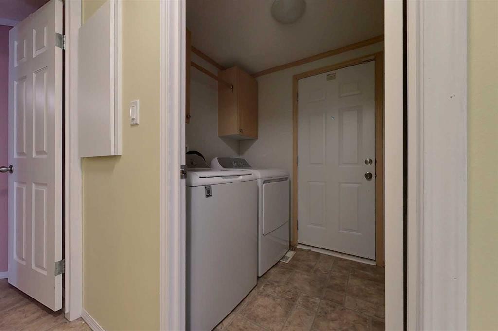 2692 Bambi St, Wabasca, AB - Indoor Photo Showing Laundry Room