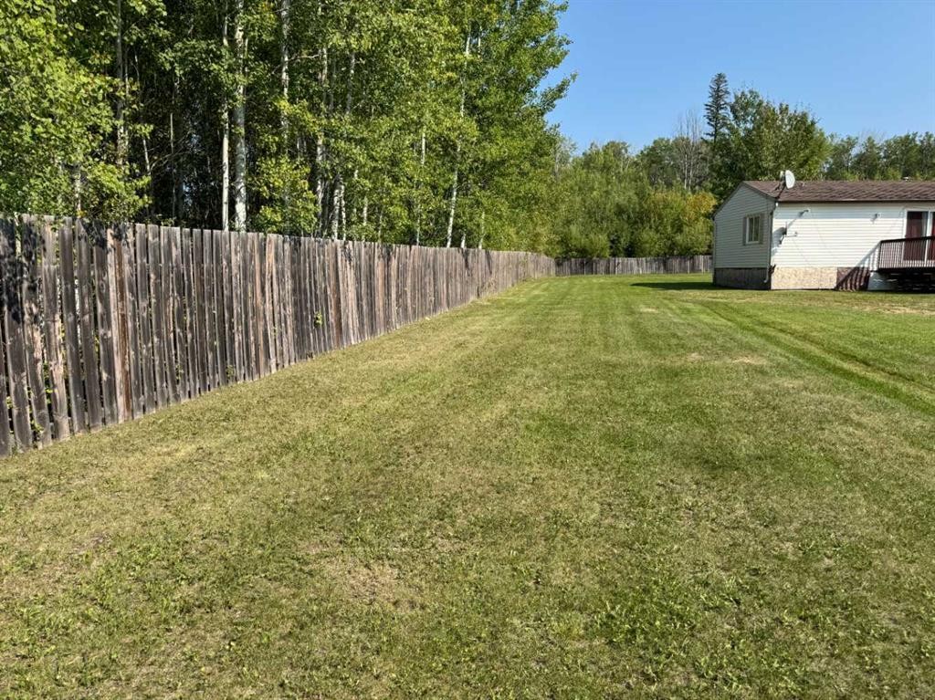 2692 Bambi St, Wabasca, AB - Outdoor