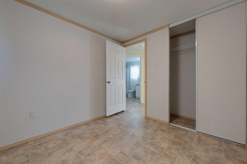 2692 Bambi St, Wabasca, AB - Indoor Photo Showing Other Room