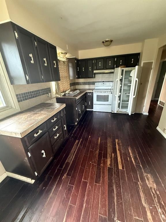5423 46 Street, Whitecourt, AB - Indoor Photo Showing Kitchen