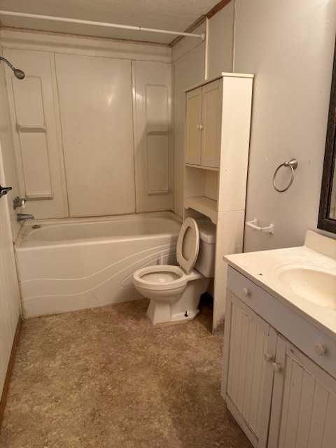 101-6026 13 Avenue, Edson, AB