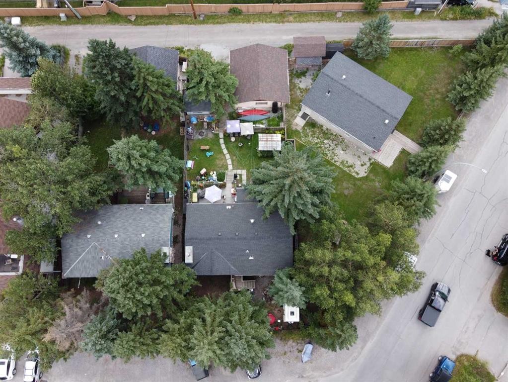 1621 1St Avenue, Canmore, AB - Outdoor With View