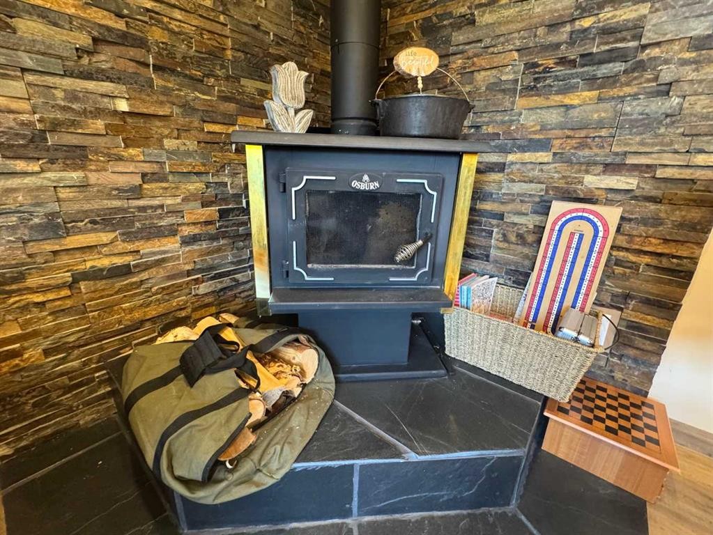 220 Lakeshore Drive North, Island Lake, AB -