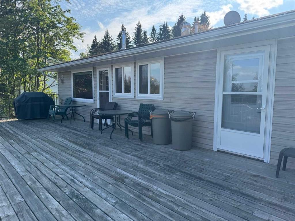220 Lakeshore Drive North, Island Lake, AB - Outdoor With Exterior
