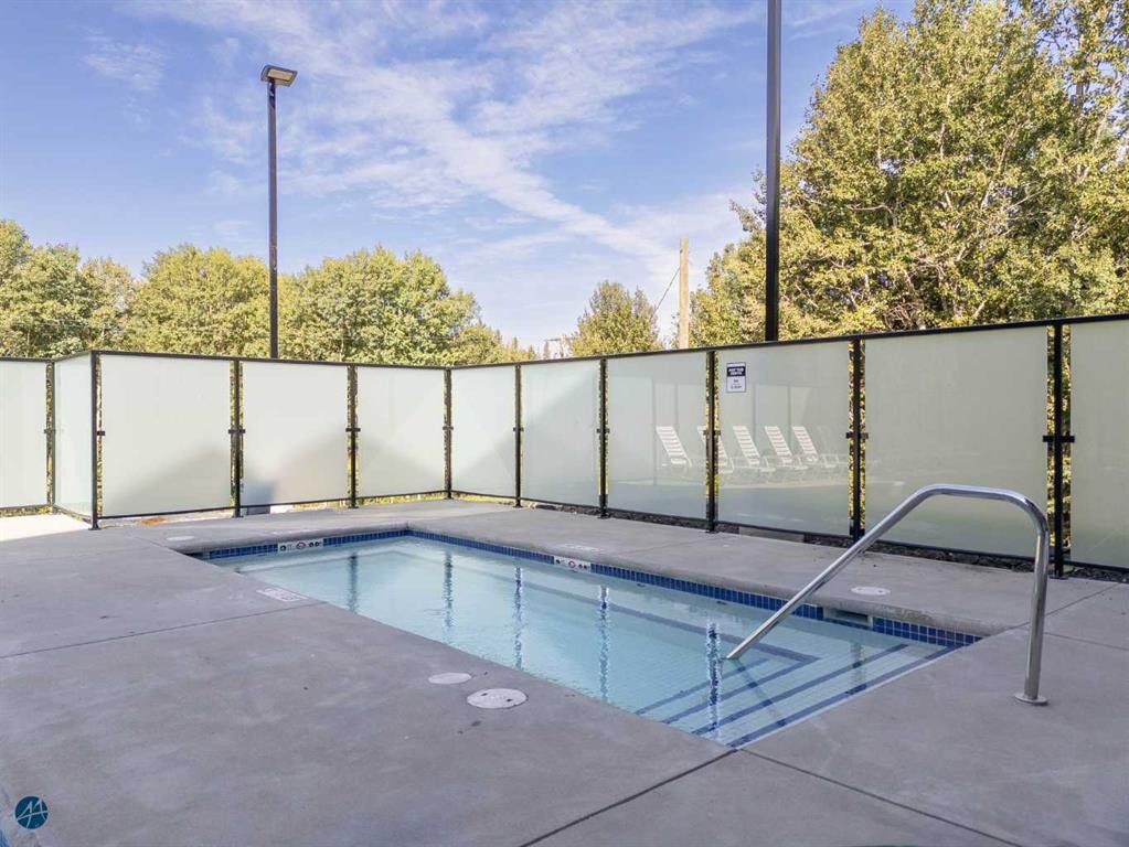 1217-200 2 Avenue, Dead Man'S Flats, AB - Outdoor With In Ground Pool