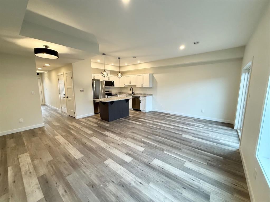 328B Boutin Avenue, Hinton, AB - Indoor