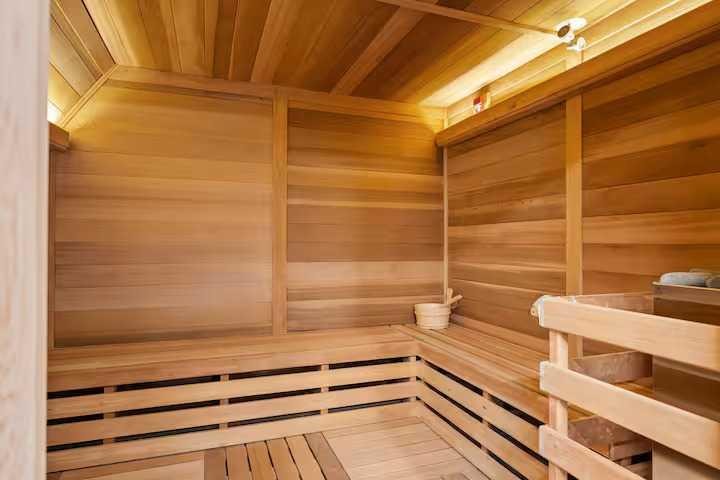 3-1717B Mountain Avenue, Canmore, AB - Indoor Photo Showing Other Room