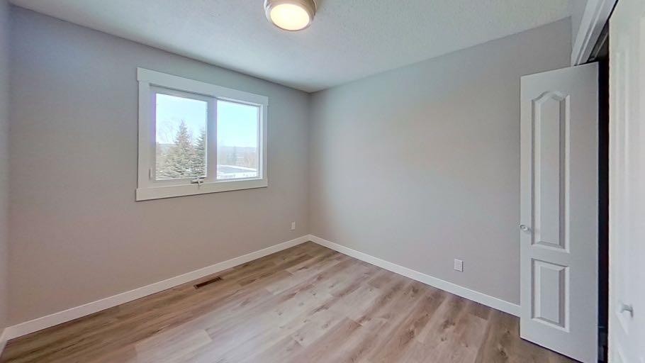 131 Collinge Road, Hinton, AB